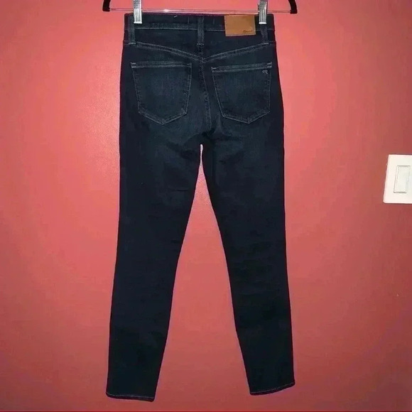 Madewell 10” High Riser Skinny Skinny Jeans - Picture 9 of 9